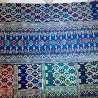 Uniquely Sarawak Kain Songket